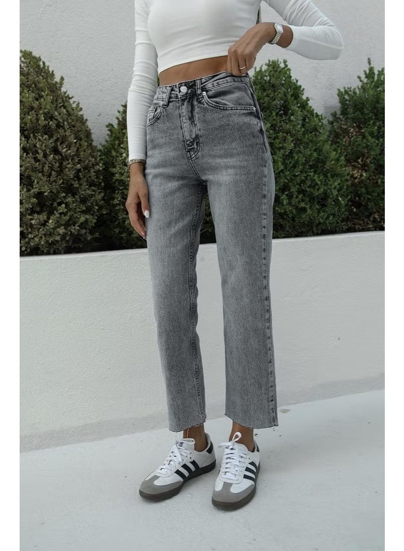Grey Washed Full Length Cut Leg Jeans - Image 3